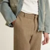 Pantalones de sastrería en mezcla de lino con diseño de chevrón color arena