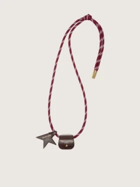 Portagafas con cordón de senderismo de cuero a rayas burdeos y blanco y dos clips florales