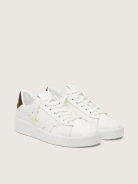 Purestar con estrella blanca y lengüeta en el talón con estampado de lagarto en color burdeos