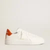 Purestar para hombre con estrella de piel blanca y lengüeta del talón naranja