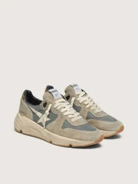 Running Sole en ante gris con estrella blanca y lengüeta trasera blanca