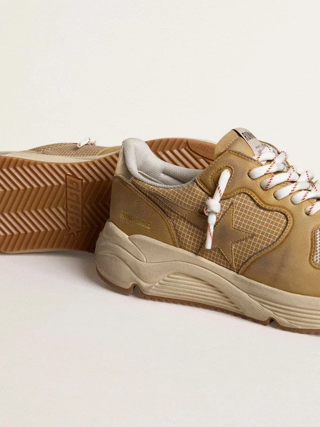 Running Sole en nubuck beige con estrella de piel beige
