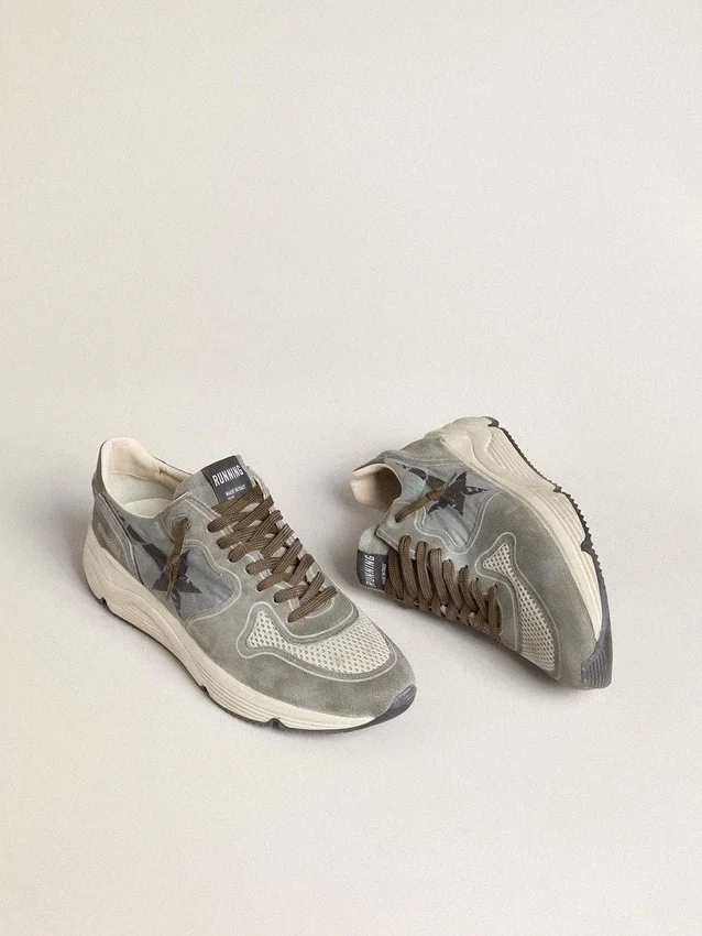 Running Sole para hombre con parte superior de nailon azul claro, estrella negra y lengüeta del talón de piel verde