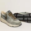 Running Sole para hombre con parte superior de nailon azul claro, estrella negra y lengüeta del talón de piel verde
