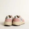 Running Sole para mujer en malla gris y ante con estrella plateada brillante