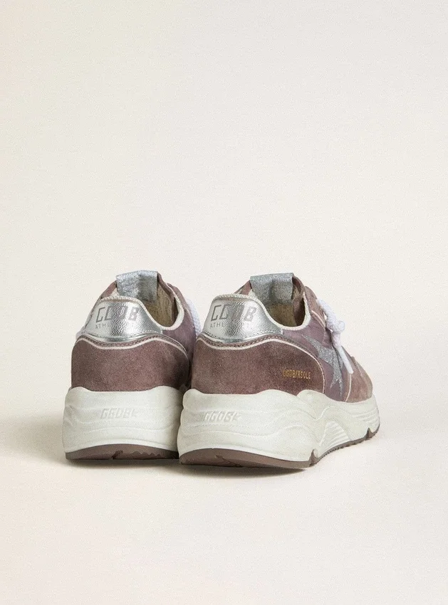 Running Sole para mujer en nailon y ante color lavanda con estrella estampada y lengüeta trasera de piel plateada