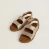 Sandalias Noa Junior en microbrillo y piel platino