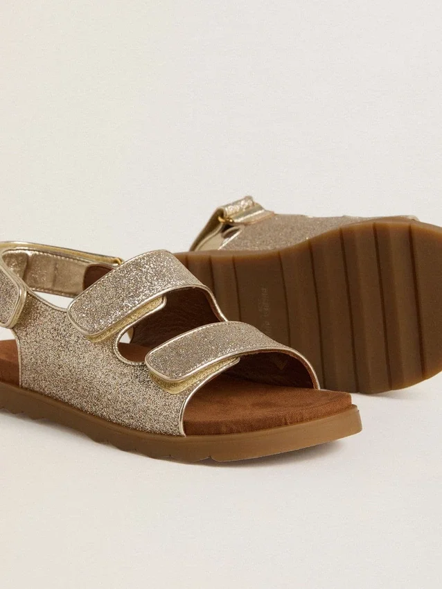 Sandalias Noa Junior en microbrillo y piel platino