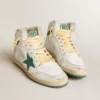 Sky-Star en piel blanca con estrella de piel verde