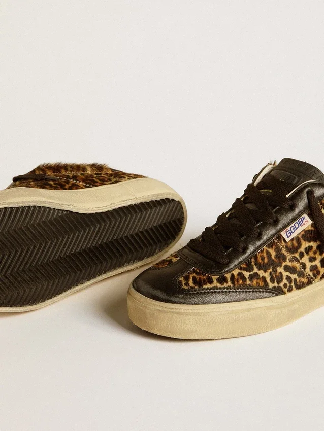 Soul Star en piel de potro con estampado de leopardo, con lengüeta del talón e inserciones de piel napa negra