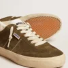 Soul Star para hombre en ante verde con lengüeta y talonera de piel blanca