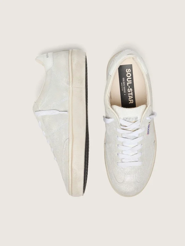 Soul Star para mujer en ante beige con lengüeta trasera de piel blanca