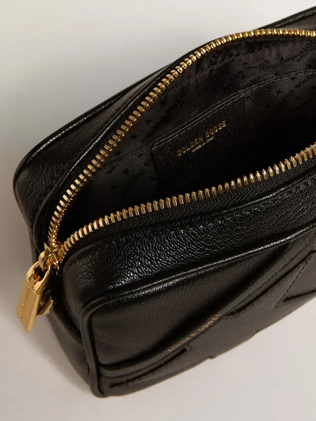 Star Bag Mini de piel negra con estrella tono sobre tono