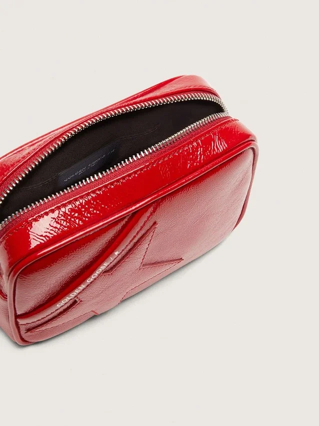 Star Bag Mini para mujer en piel pintada de rojo con estrella tono sobre tono