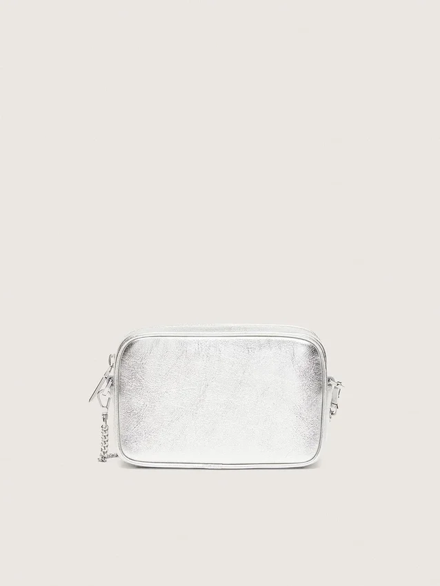Star Bag para mujer en piel laminada plateada con estrella tono sobre tono