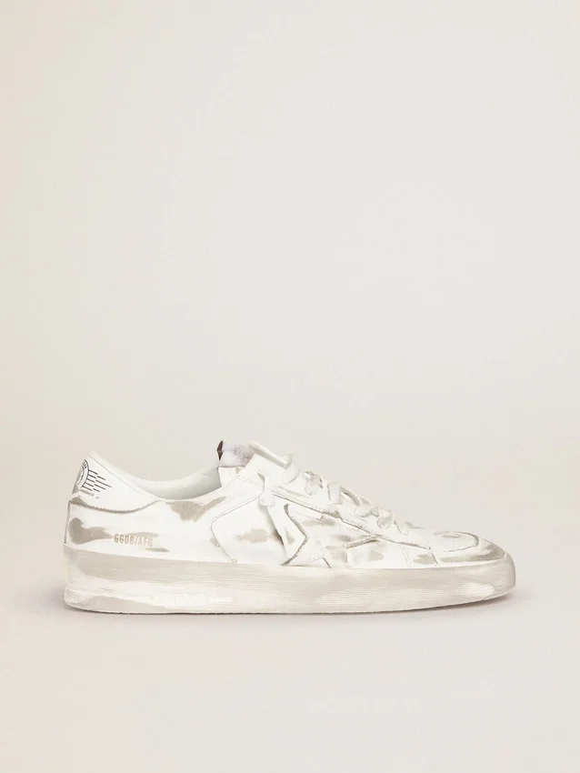 Zapatillas Stardan de piel blanca con acabado desgastado