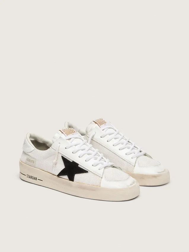 Stardan para hombre en malla blanca con estrella de ante negro
