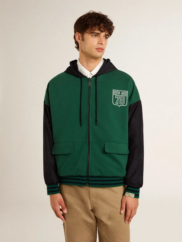 Sudadera con capucha reversible para hombre en verde y azul