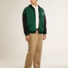 Sudadera con capucha reversible para hombre en verde y azul