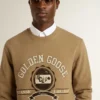 Sudadera de algodón beige para hombre con estampado en la parte delantera