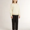 Sudadera para niñas de color crema con letras en parche