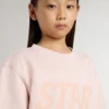 Sudadera rosa para niñas con letras rosas en la parte delantera