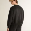 Sudadera unisex de algodón negro desgastado con logotipo bordado