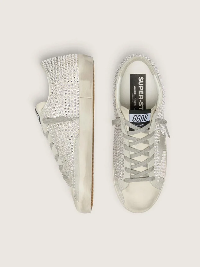Super-Star en nubuck con cristales Swarovski y estrella de ante gris hielo