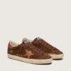 Super-Star LTD para hombre en ante marrón con estrella de piel rojo ladrillo y bordado con abalorios verdes