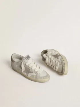 Super-Star LTD para mujer con estrella y lengüeta del talón de ante beige y bordado floral