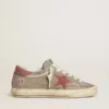 Super-Star LTD para mujer en ante gris con estrella y lengüeta del talón de ante encerado rojo