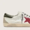 Super-Star para hombre con estrella de ante rojo y lengüeta del talón de cuero verde