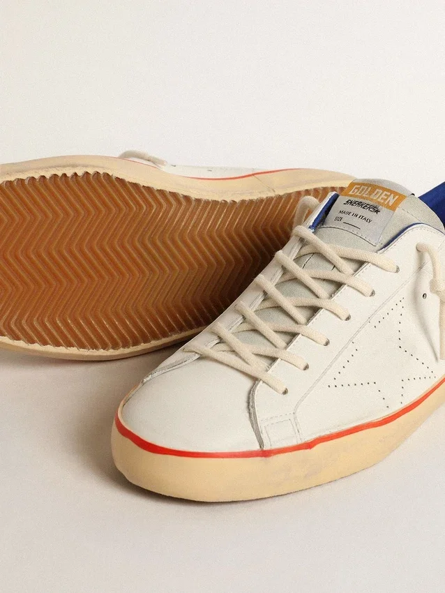 Super-Star para hombre con estrella perforada y lengüeta del talón de ante azul