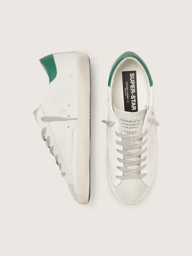Super-Star para hombre con estrella perforada y lengüeta del talón verde