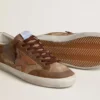 Super-Star para hombre en ante marrón con estrella y lengüeta del talón de piel color tostado