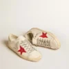 Super-Star para hombre en napa con estrella roja y lengüeta trasera de piel color crema