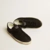 Super-Star para hombre en nubuck negro con estrella perforada y lengüeta del talón de nubuck negro