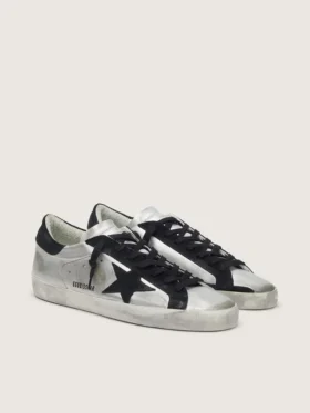 Super-Star para hombre en piel plateada
