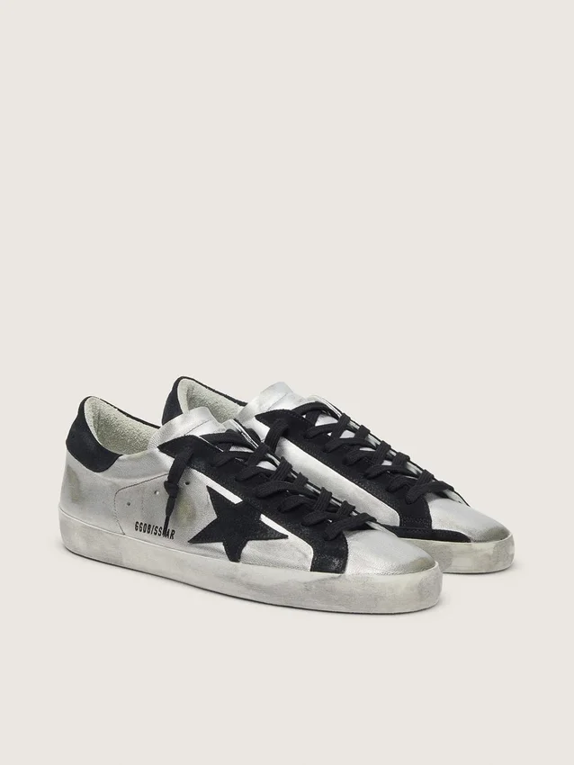 Super-Star para hombre en piel plateada