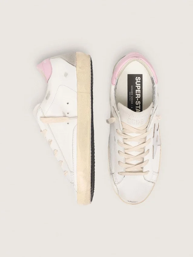 Super-Star para mujer con estrella de piel plateada y lengüeta del talón rosa