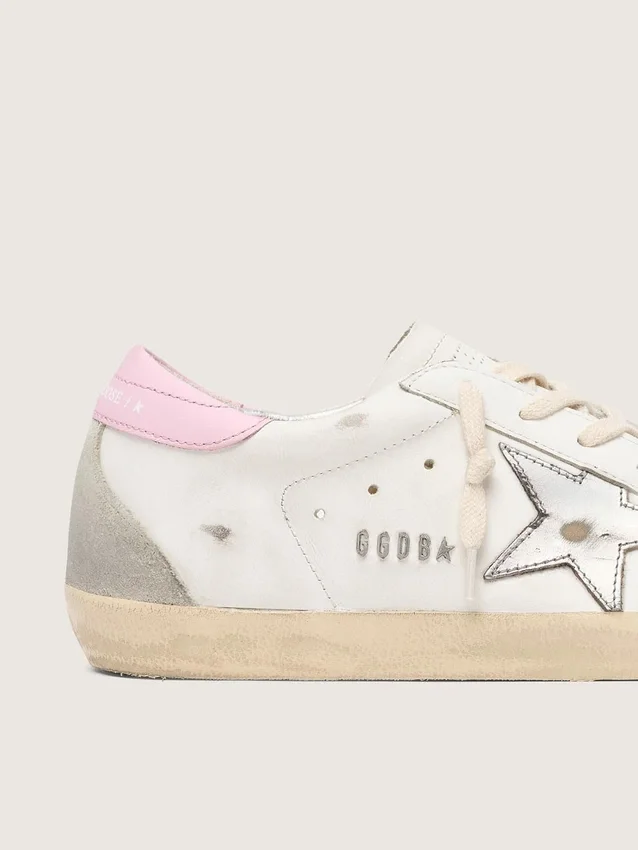 Super-Star para mujer con estrella de piel plateada y lengüeta del talón rosa