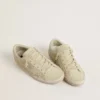 Super-Star para mujer en ante beige con perlas y cristales Swarovski