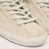 Super-Star para mujer en ante color crema con estrella perforada e inserción de abalorios