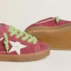 Super-Star para mujer en ante rojo con estrella de piel blanca y lengüeta del talón de piel plateada