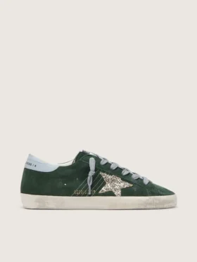 Super-Star para mujer en ante verde, con estrella plateada brillante y lengüeta de cuero en el talón