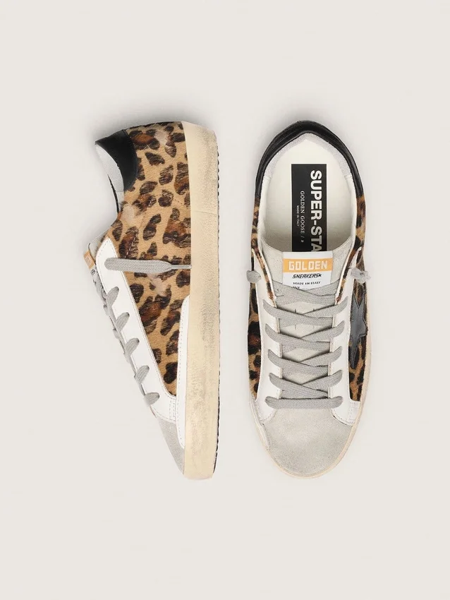 Super-Star para mujer en piel con estampado de leopardo