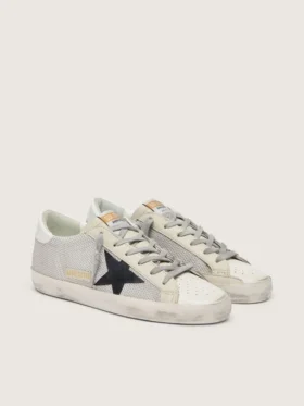 Super-Star para mujer en piel con estrella negra
