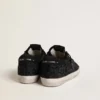 Super-Star para mujer en piel de potro negra con cristales Swarovski negros y estrella de ante negro