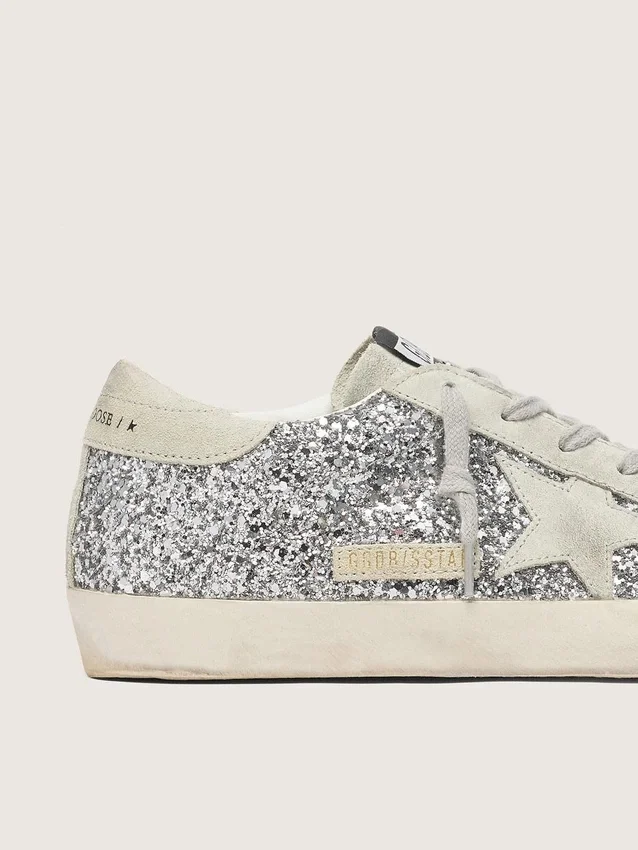 Super-Star para mujer en purpurina plateada con estrella de ante gris hielo