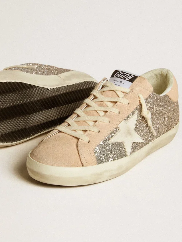 Super-Star para mujer en purpurina plateada con estrella de piel y lengüeta en el talón